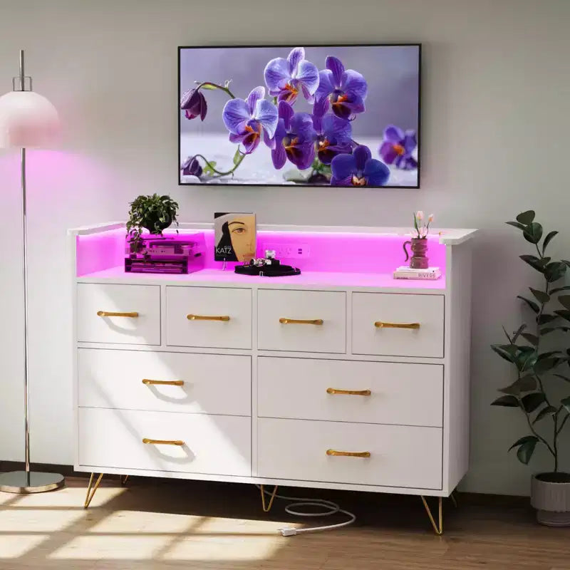 Cassettiera da camera da letto con luci LED, stazione di ricarica, 8 cassetti, vano a giorno, mobile contenitore moderno e ampio per soggiorno, ingresso e corridoio
