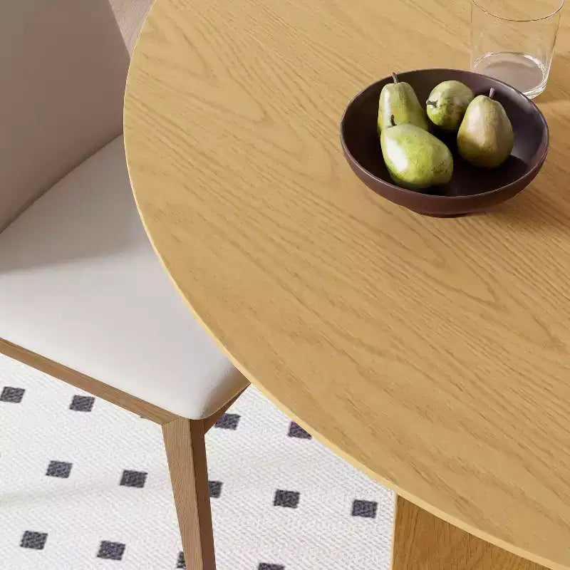 Tavolo da pranzo rotondo da 52" in legno massello con gambe ad arco – 6 posti, Naturale