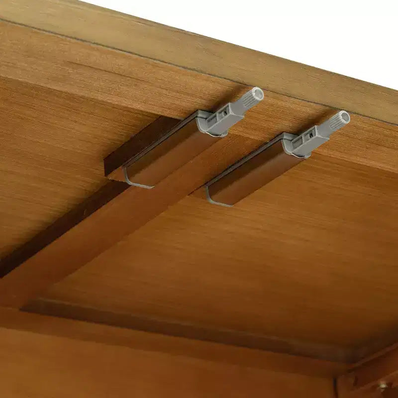 Credenza a 4 ante ad arco in vetro temperato con ripiani regolabili