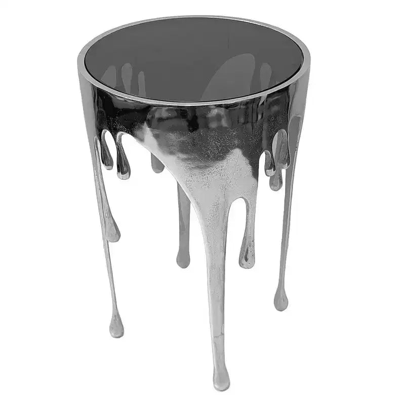 Tavolino d'appoggio laterale scultoreo color argento – Piano rotondo in vetro temperato, design a goccia