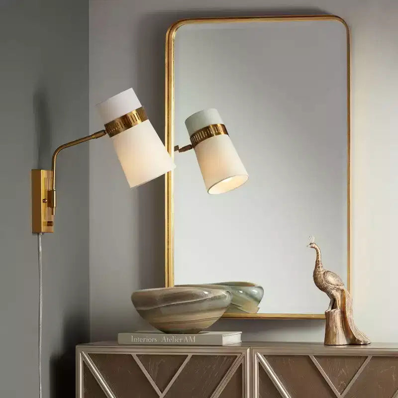 Specchio da parete rettangolare con cornice in ferro dorato – 38x24 pollici